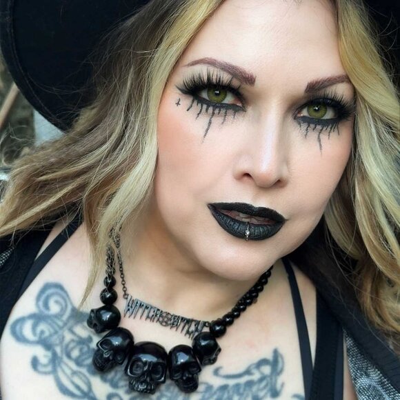 Skull Collection Necklace Blackout Black Gothic Jewelry Halloween Kreepsville - Picture 1 of 7